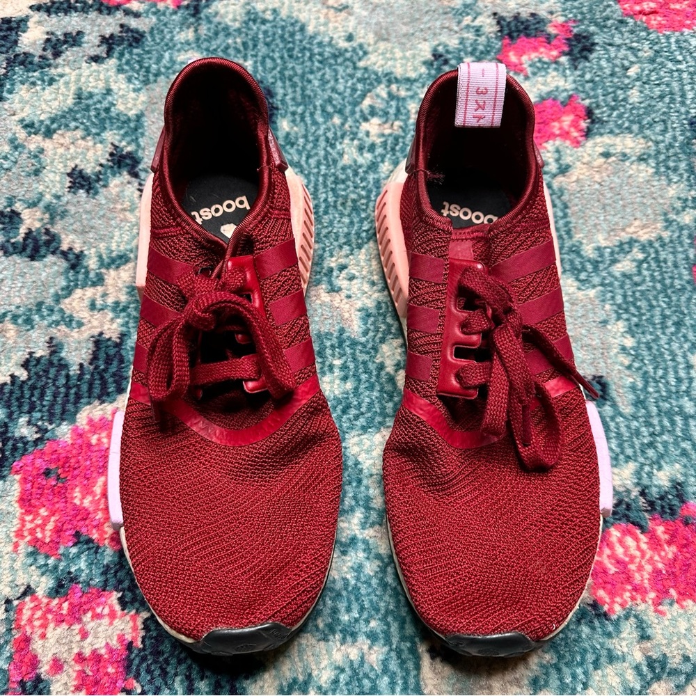 Adidas NMD R1 Low-Top Sneakers in Burgundy - Picture 4 of 14
